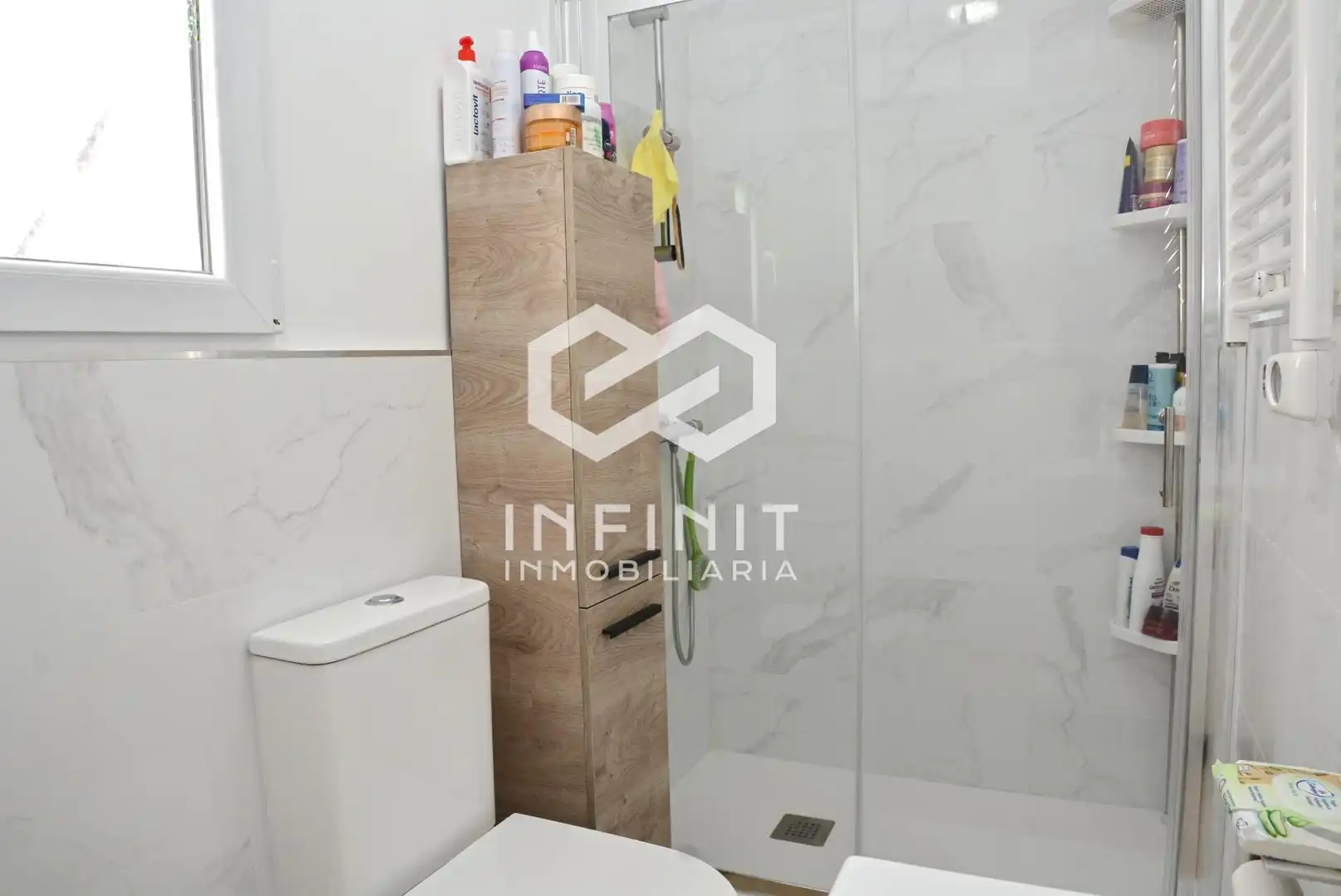Bathroom of Houses for sale in Mazuecos  with Air Conditioner and Balcony