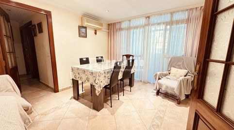 Foto 2 de Piso de alquiler en Parque Ayala - Jardín de la Abadía - Huelín, Málaga Capital