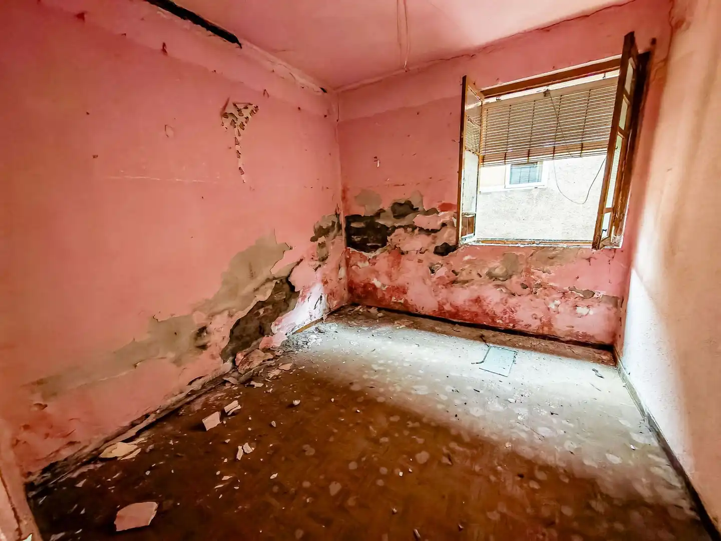 Dormitori de Casa o xalet en venda en Congosto amb Jardí privat i Terrassa