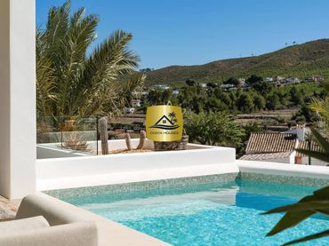 Villa con piscina in vendita a Partides comunes - Adsubia