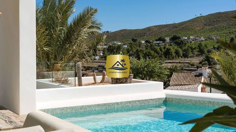 VILLA SELINA  VILLA ESTILO IBIZA con Vistas a la Montaña en Javea, España