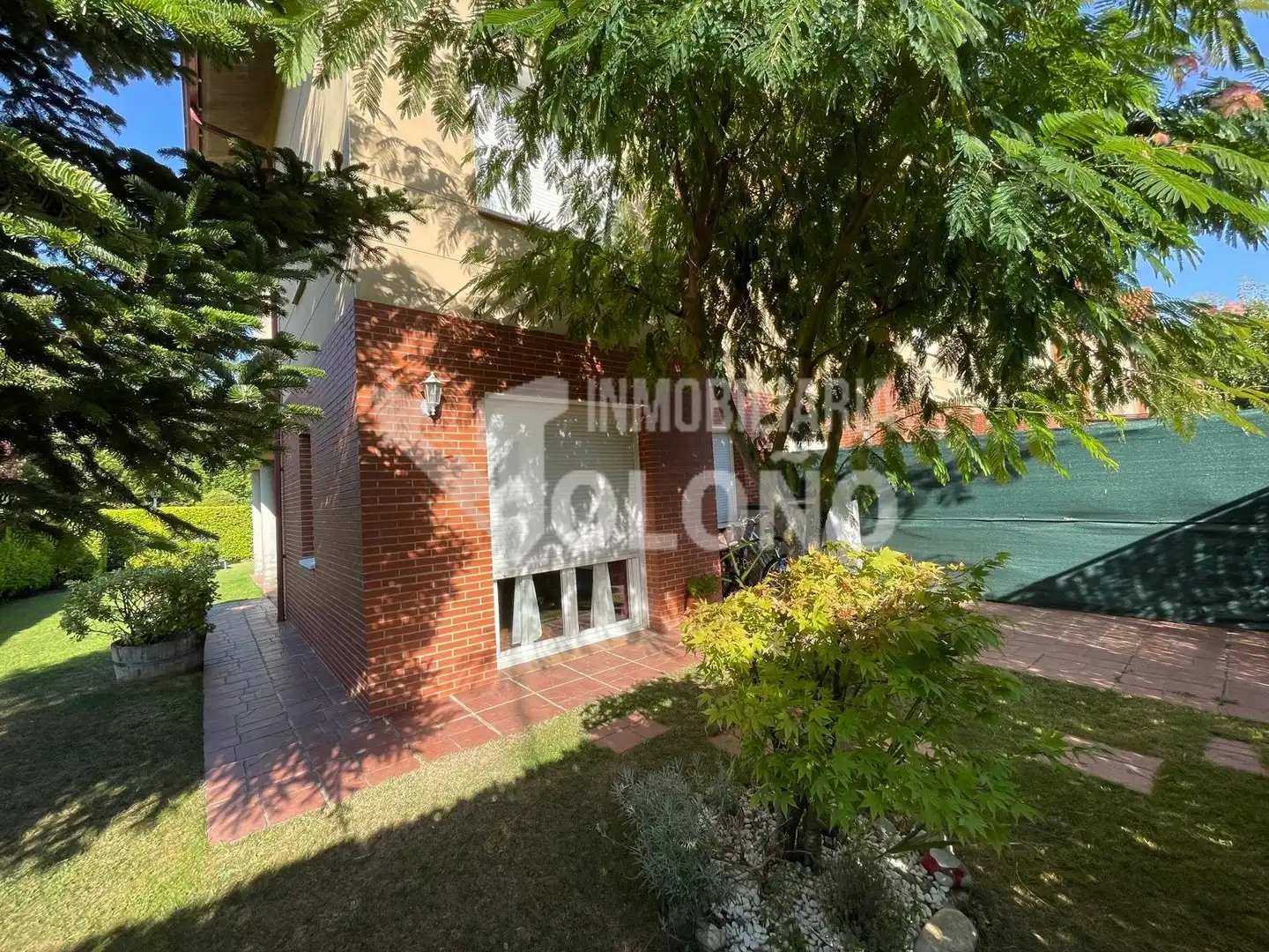 Jardín de Casa o chalet en venta en Anguciana con Calefacción, Jardín privado y Parquet