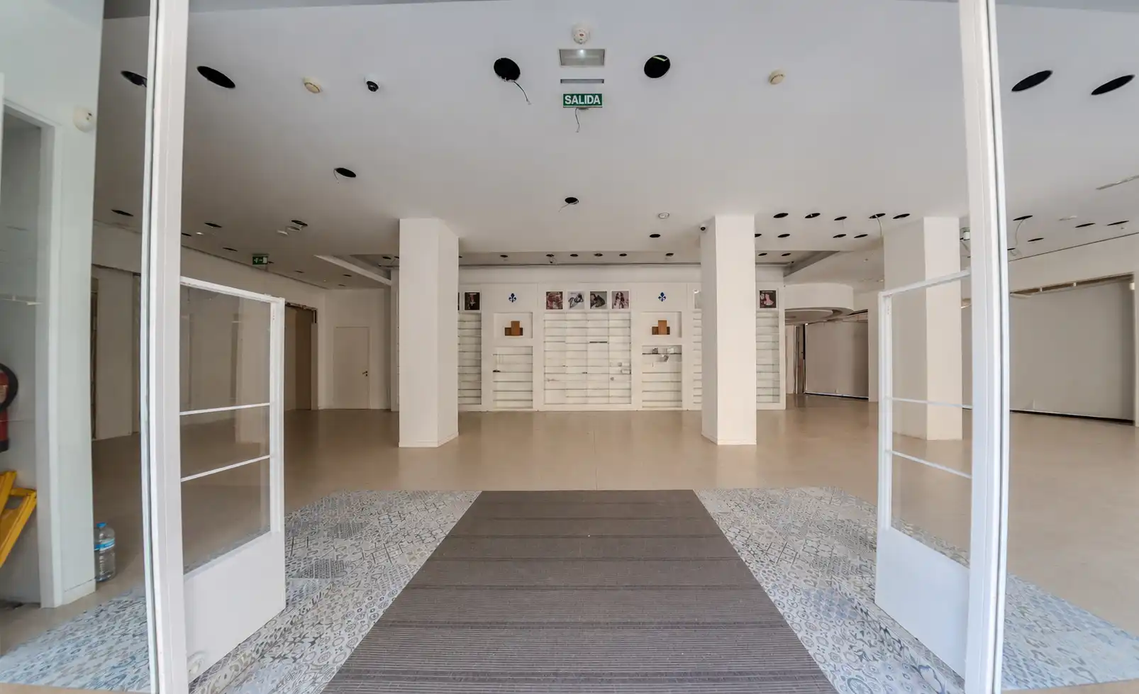 Local commercial à louer à Calle José Antonio Ponzoa 2, imagen 6