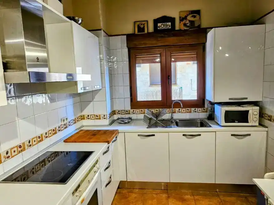 Cuina de Casa o xalet en venda en Grajera amb Jardí privat