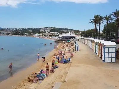 Vista exterior de Apartamento en venta en Castell d'Aro, Platja d'Aro i s'Agaró con Calefacción y Balcón