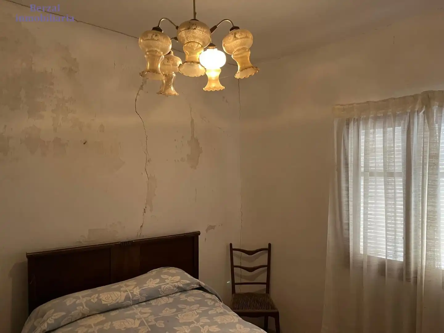 Dormitori de Casa o xalet en venda en Santa Engracia del Jubera