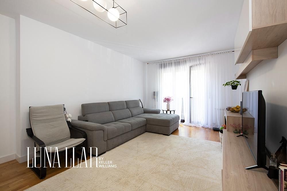Living room of Flat for sale in Begues  with Heating, Storage room and Balcony