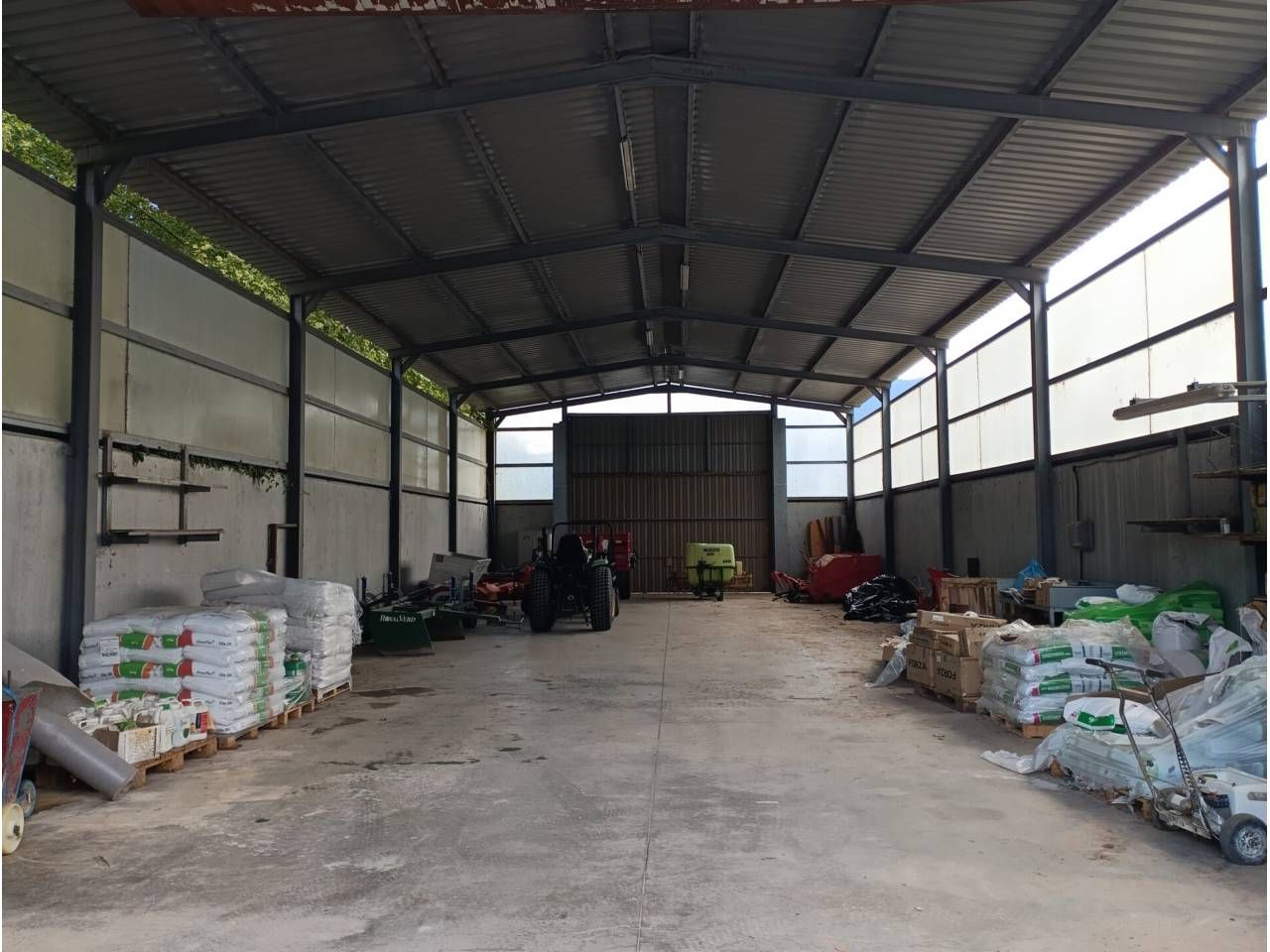 Industrial buildings to rent in La Vall d'en Bas