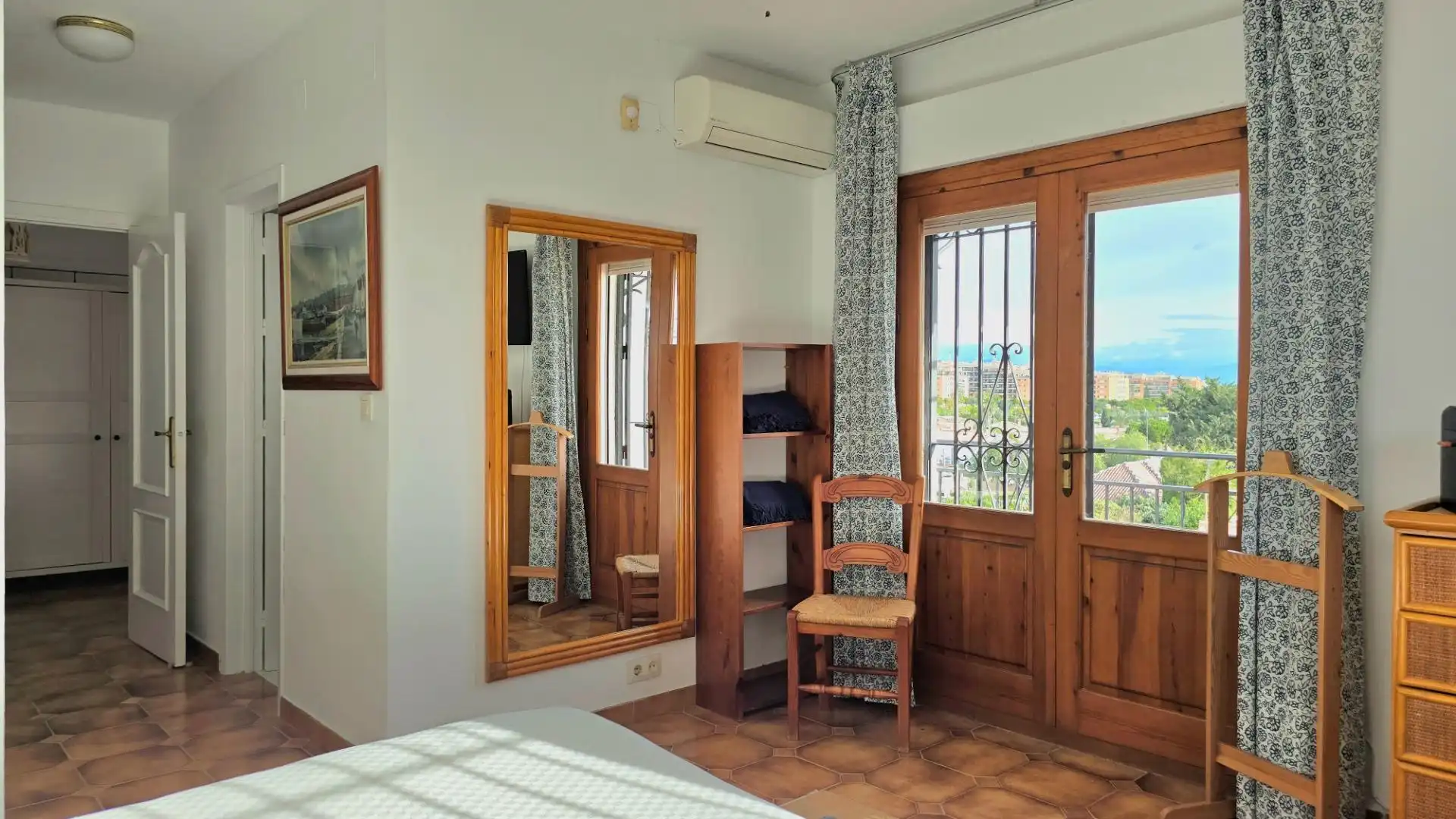 Bedroom of Houses for sale in Benalmádena  with Air Conditioner, Heating and Private garden