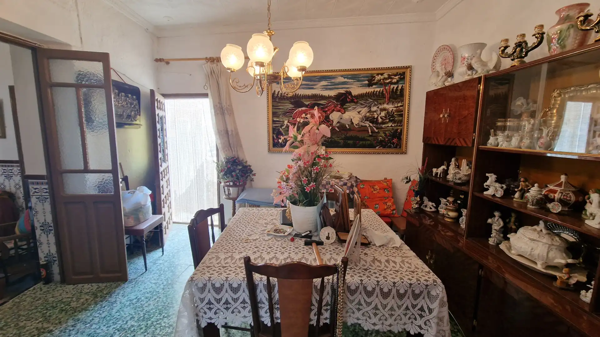 Menjador de Casa o xalet en venda en Instinción amb Moblat