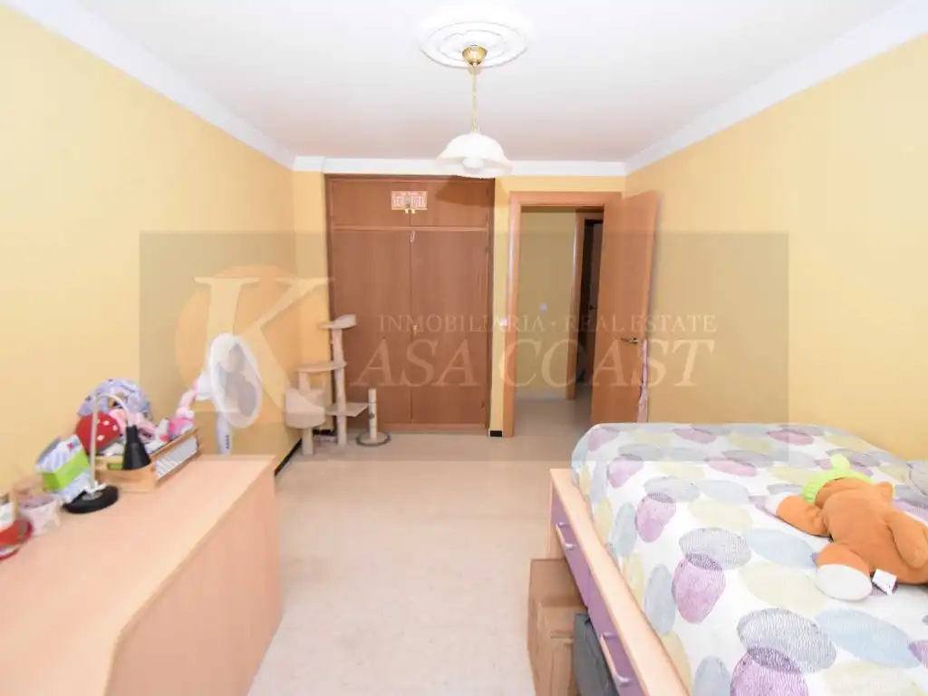 Bedroom of Flat for sale in Fuengirola  with Air Conditioner and Terrace