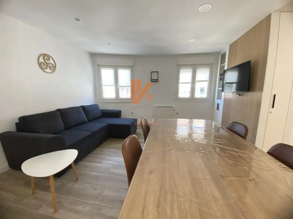 Living room of Apartments for rent in Santiago de Compostela   with Furnished