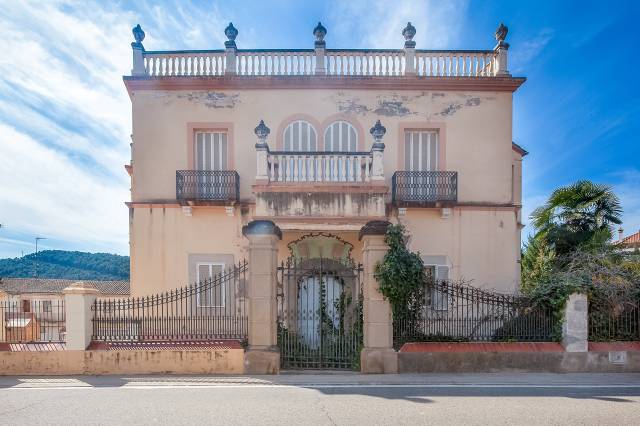 Casa adosada en Venta en Plaza Industria en Navàs
