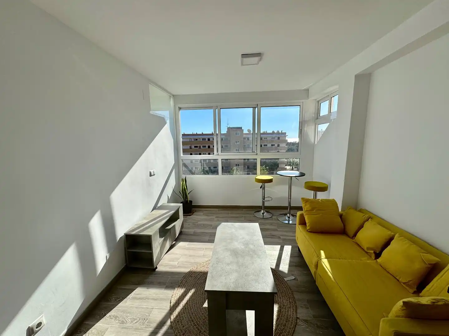 Living room of Flat for rent in Guardamar del Segura  with Furnished
