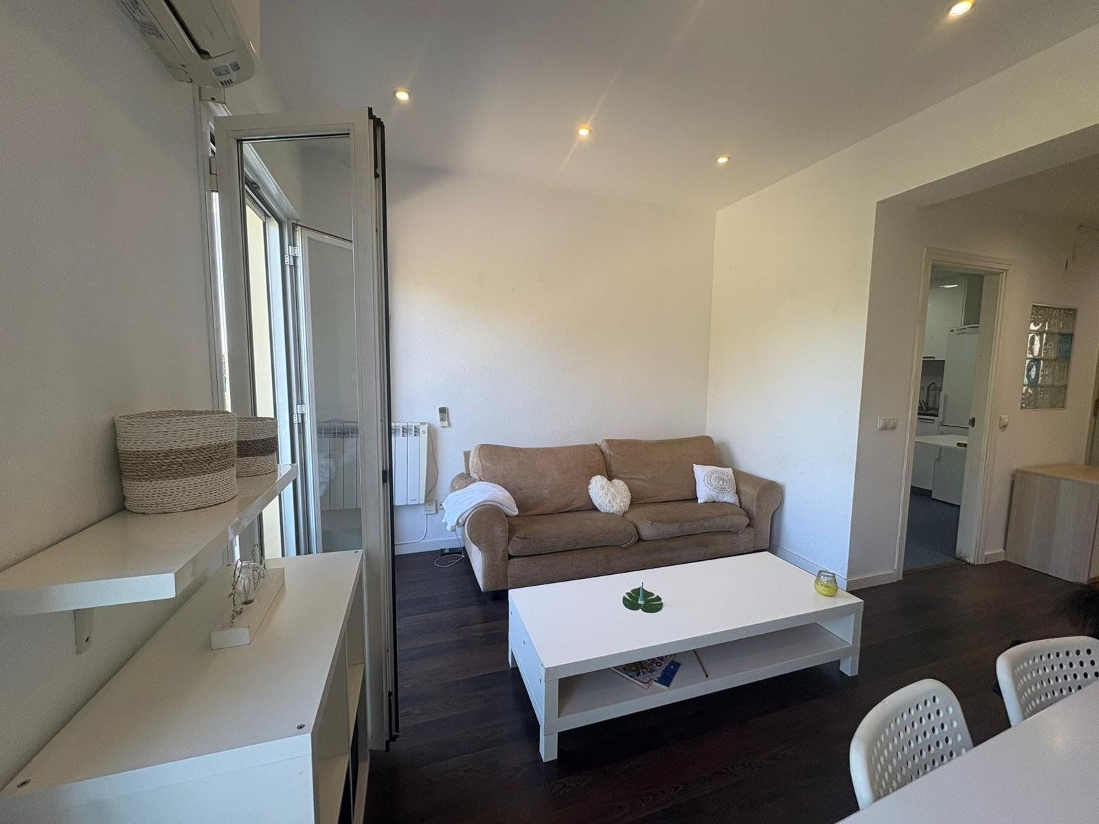 Flat for sale in Adelfas