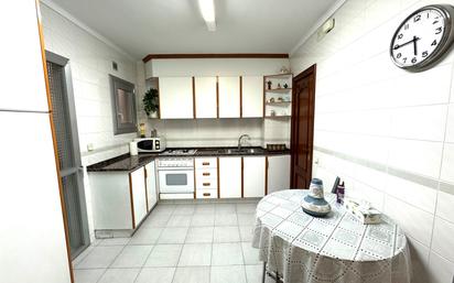 Kitchen of Flat for sale in Manresa  with Air Conditioner, Heating and Storage room