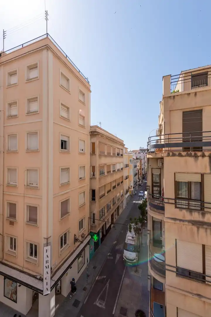 Vista exterior de Pis en venda en Alicante / Alacant amb Aire condicionat i Terrassa