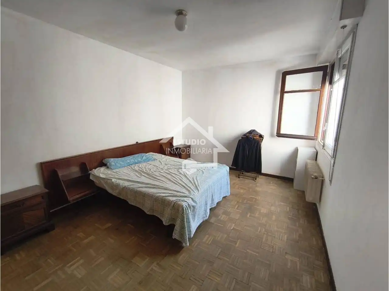 Habitación de Piso en venta en Mendavia con Calefacción, Parquet y Terraza