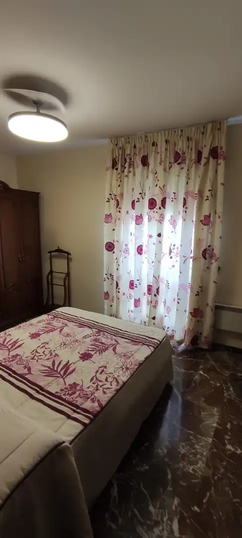 Schlafzimmer von Wohnung zur Miete in Martos mit Klimaanlage und Möbliert