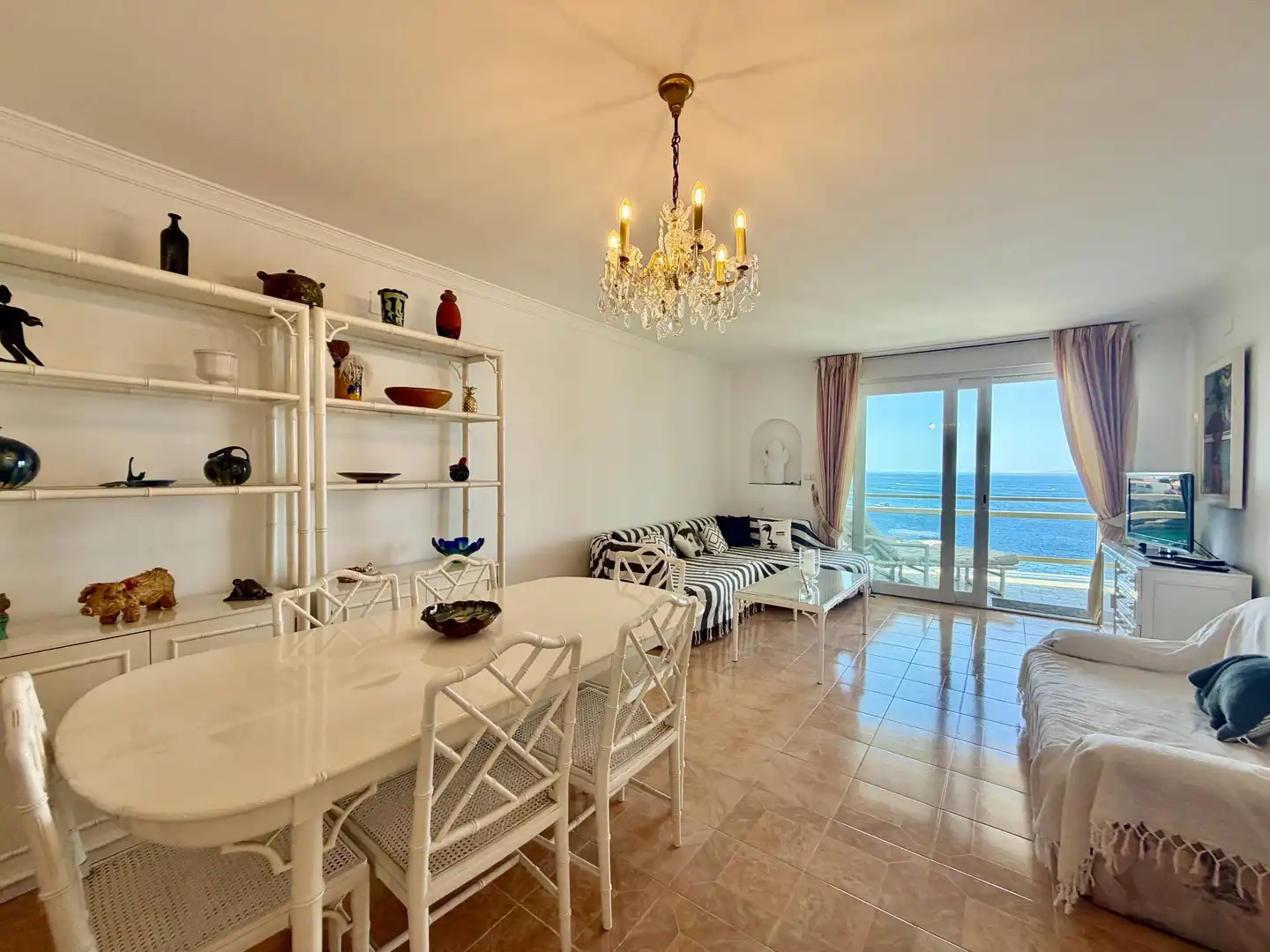 Appartamento con terrazza in vendita a Carretera DE CANYELLES, imagen 3