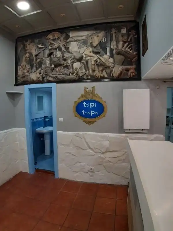 Business premises for sale in Asturias Kalea 6, imagen 5