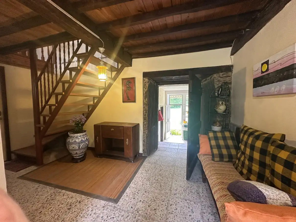 Casa o chalet en venta en O Pino  con Jardín privado, Terraza y Amueblado