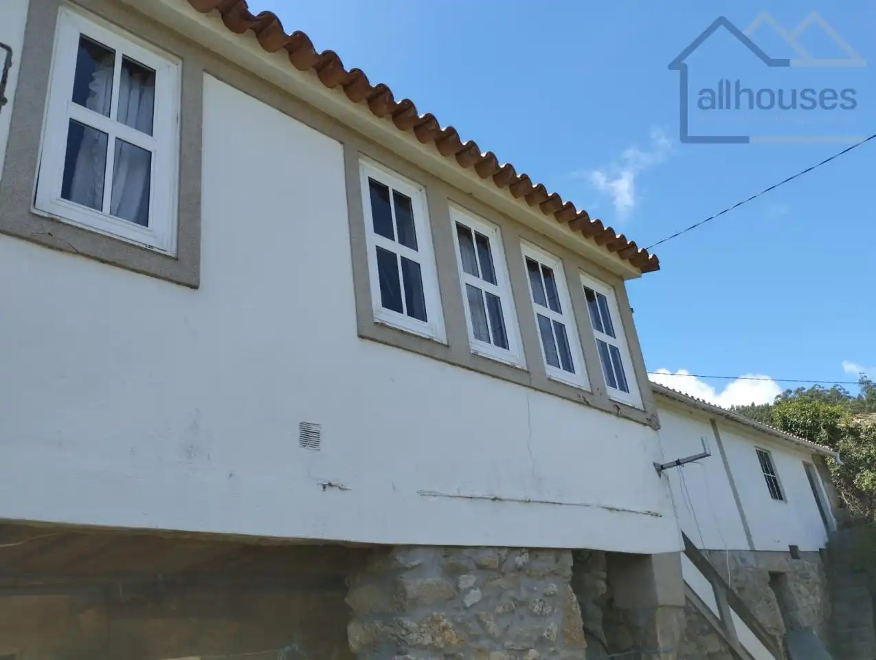 Vista exterior de Casa adosada en venta en O Rosal   con Calefacción y Jardín privado