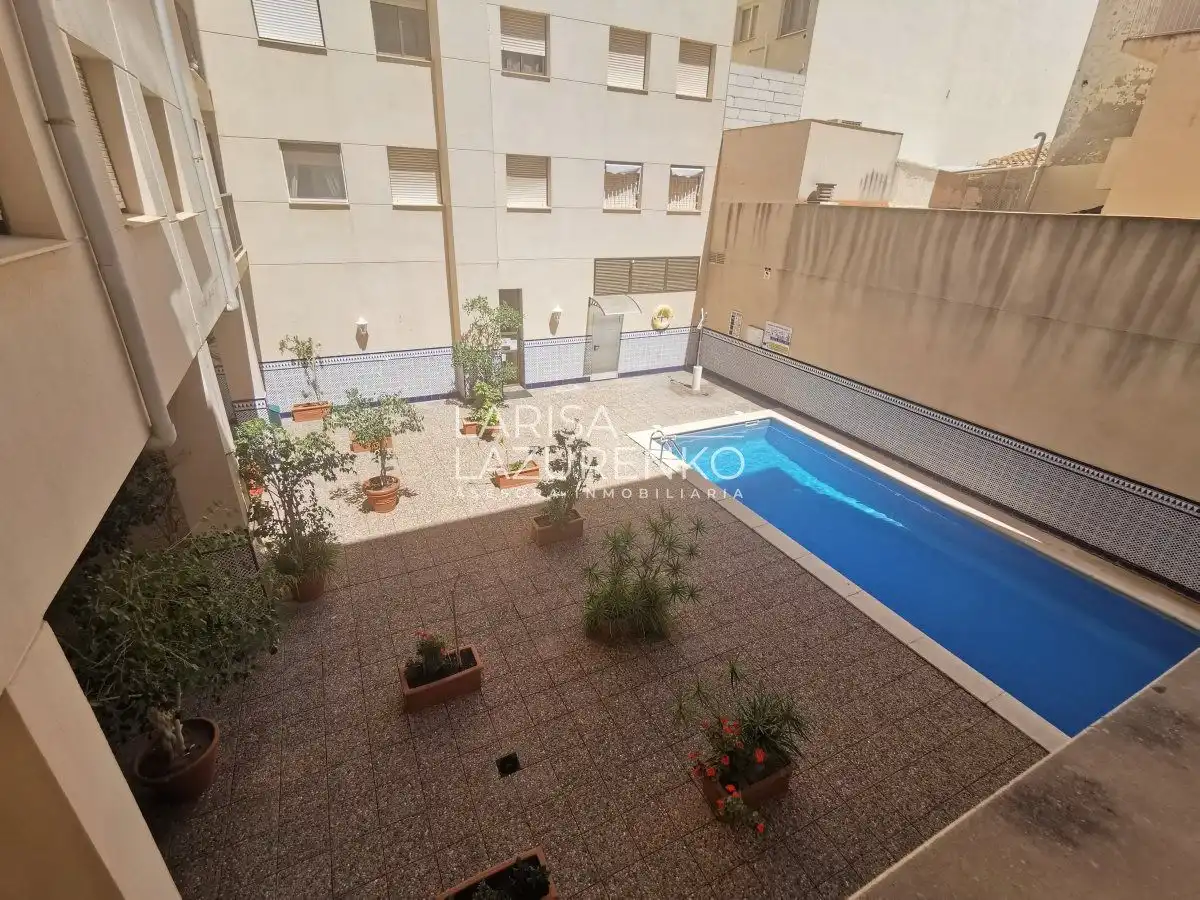 Piscina de Pis en venda en Cambrils amb Aire condicionat, Balcó i Piscina comunitària
