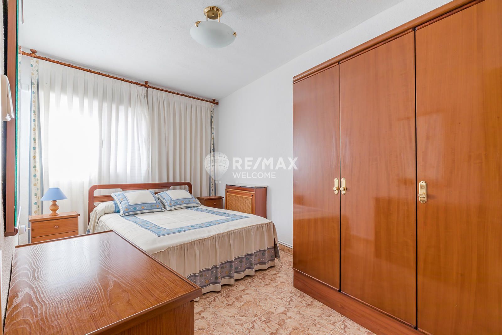 Bedroom of Flat for sale in  Madrid Capital  with Air Conditioner