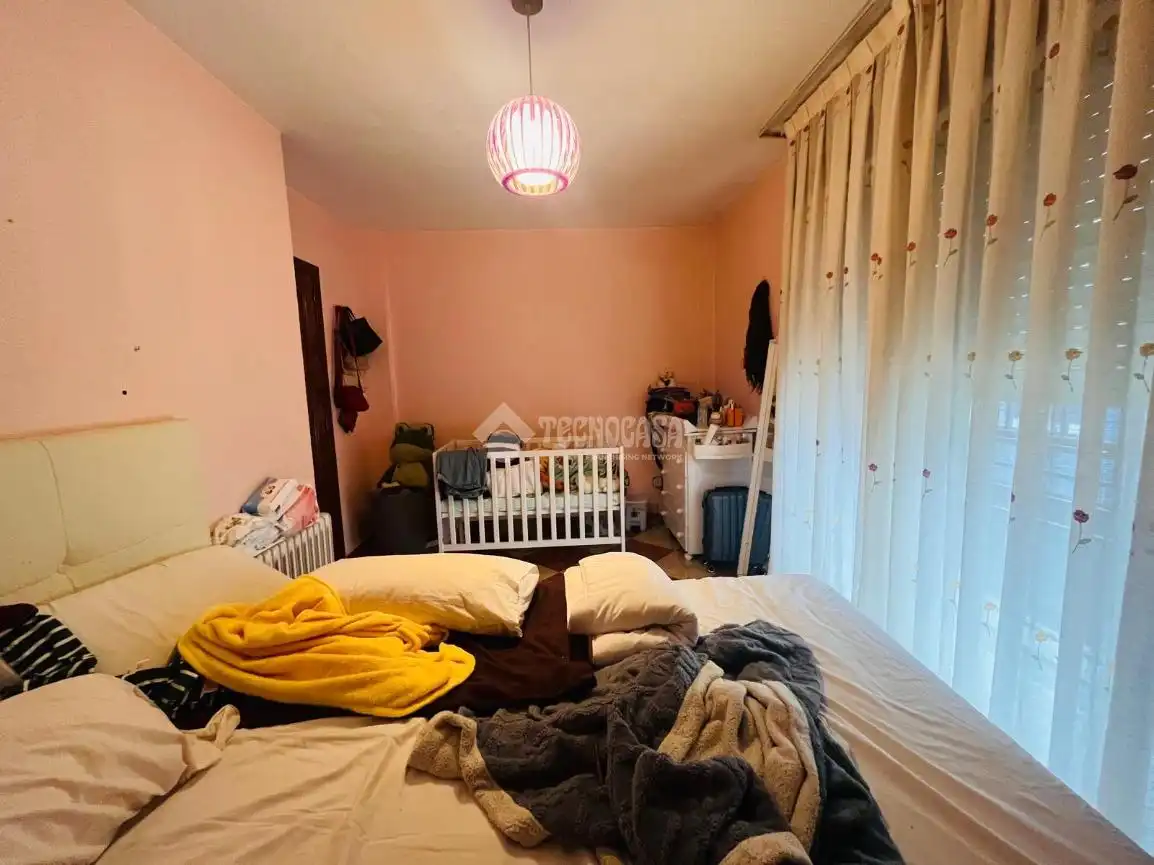 Schlafzimmer von Wohnung zum Verkauf in Villa de Vallecas