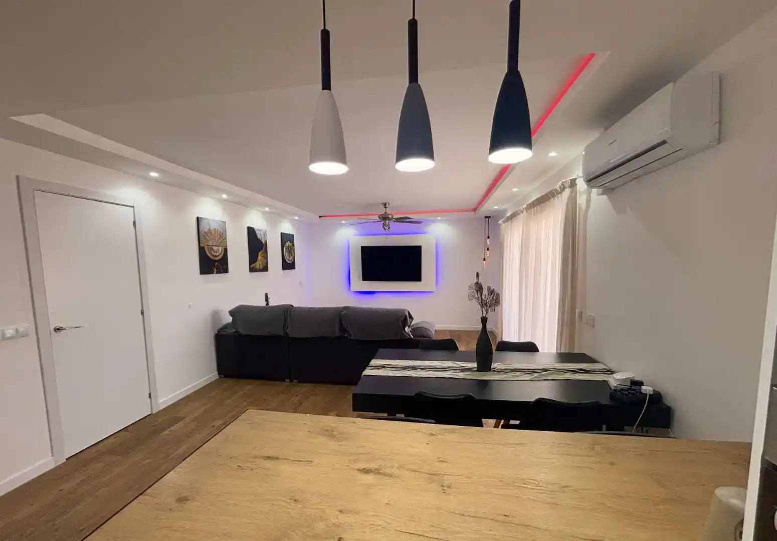 Wohnzimmer von Wohnung zur Miete in Vila-seca mit Klimaanlage und Balkon