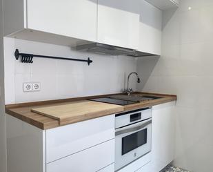 Kitchen of Flat to rent in  Madrid Capital  with Air Conditioner and Furnished