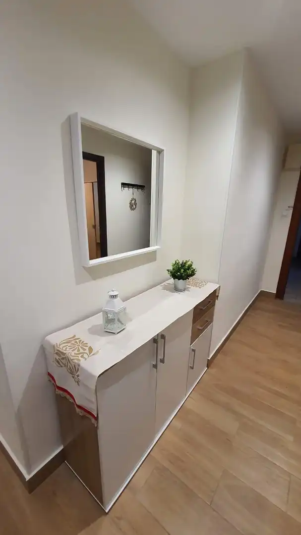 Piso de alquiler en Calle RUBEN VELA, En Corts - Doctor Waksman