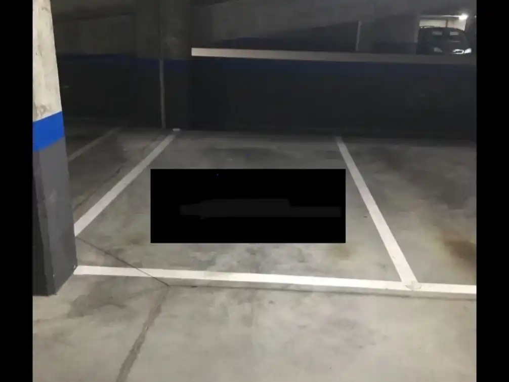 Parkplatz von Garage zur Miete in Madrid