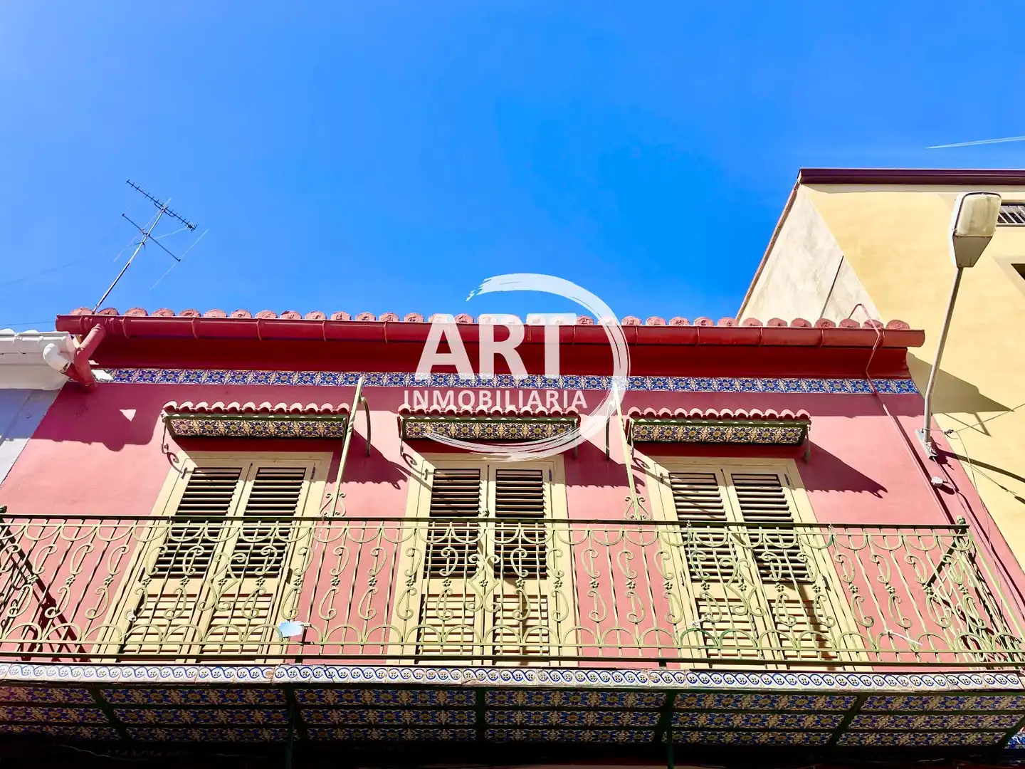 Casa adosada en venda a Trinquet, Centro