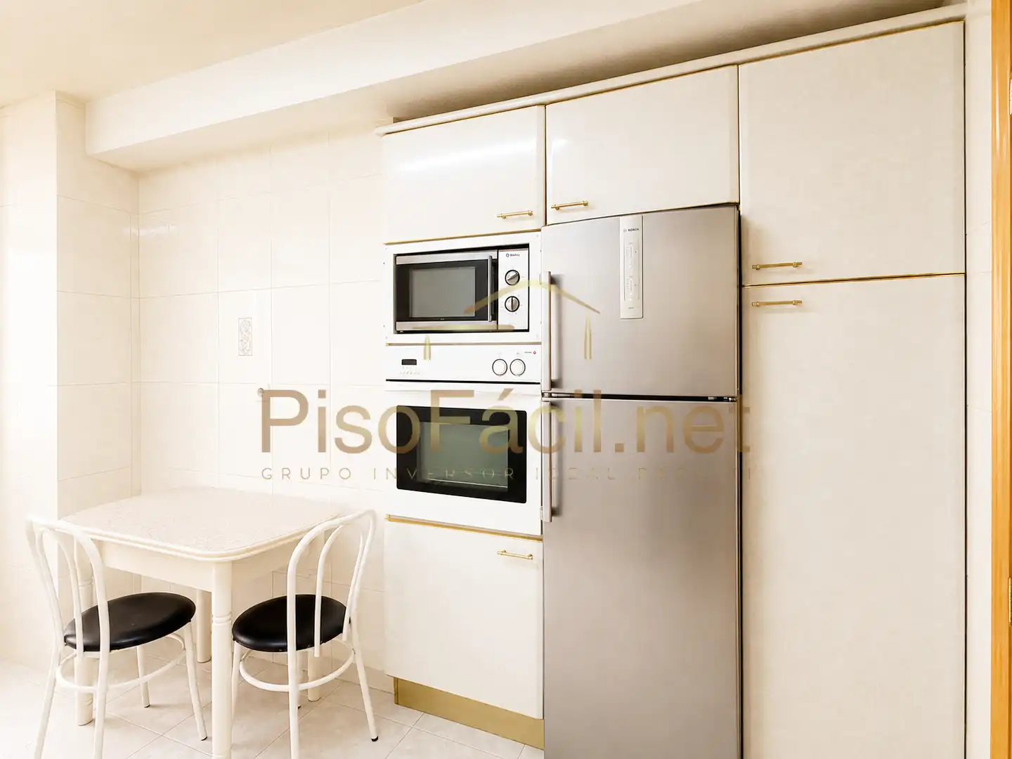 Cocina de Piso en venta en Móstoles con Calefacción y Piscina comunitaria