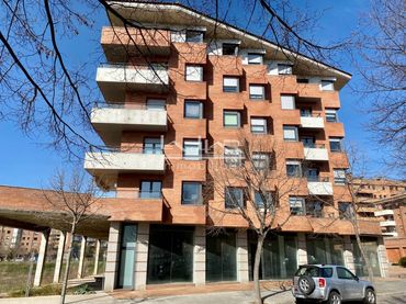 Local comercial en alquiler en Calle Perot Rocaguinarda 9999
