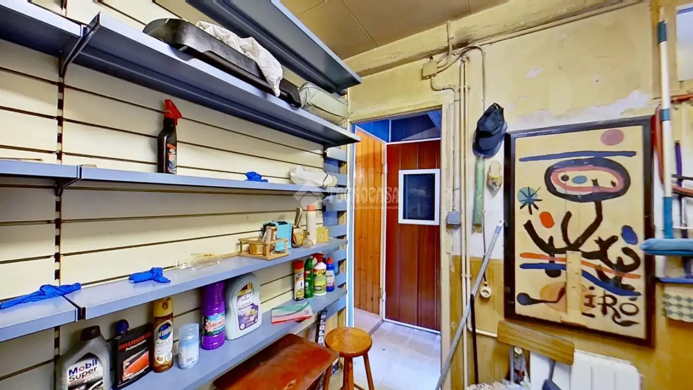 Piso en venta en Manresa con Calefacción y Terraza
