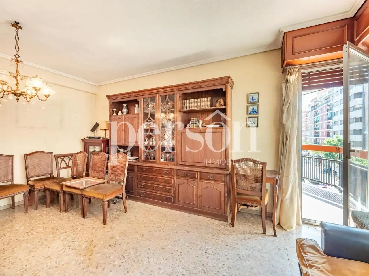 Appartamento con terrazza in vendita a L'Eixample, imagen 3