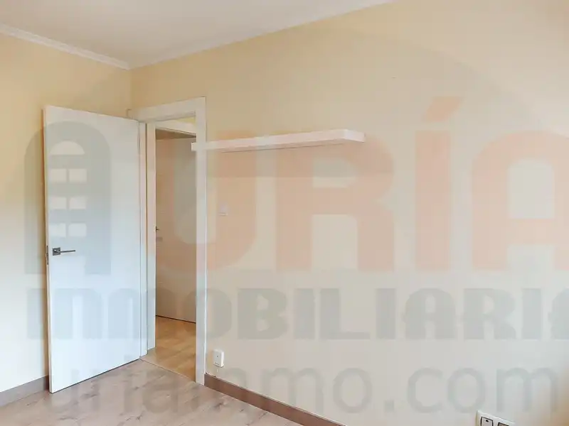 Habitación de Piso en venta en Oviedo  con Calefacción, Amueblado y Horno