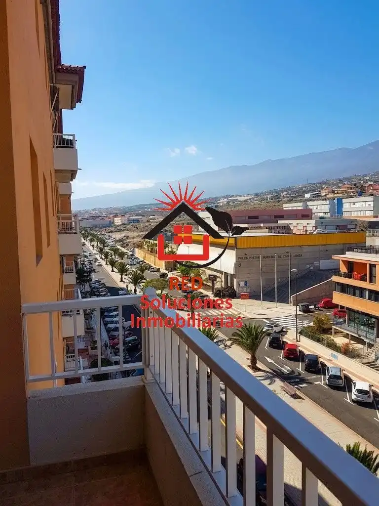 Exterior view of Flat for rent in Candelaria  with Terrace and Community pool