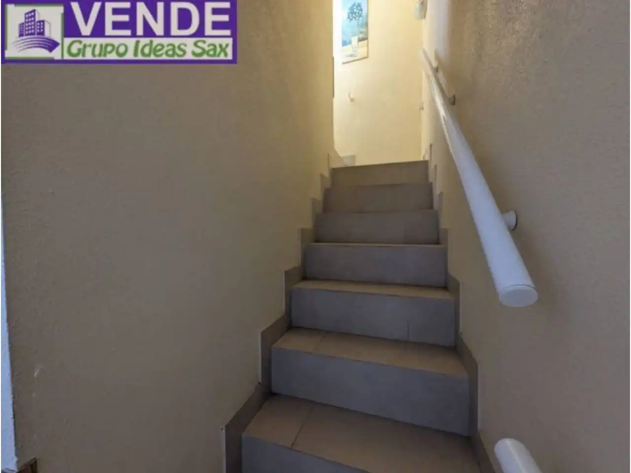Casa adosada en venta en Sax con Terraza