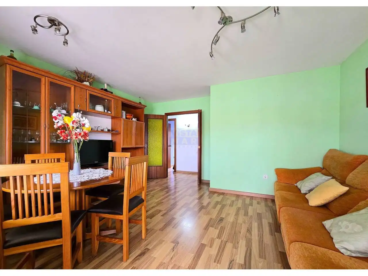 Living room of Flat for sale in Cubelles  with Parquet flooring and Terrace