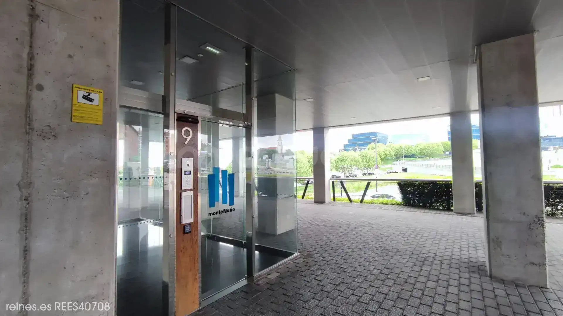 Pis en venda en Oviedo  amb Calefacció