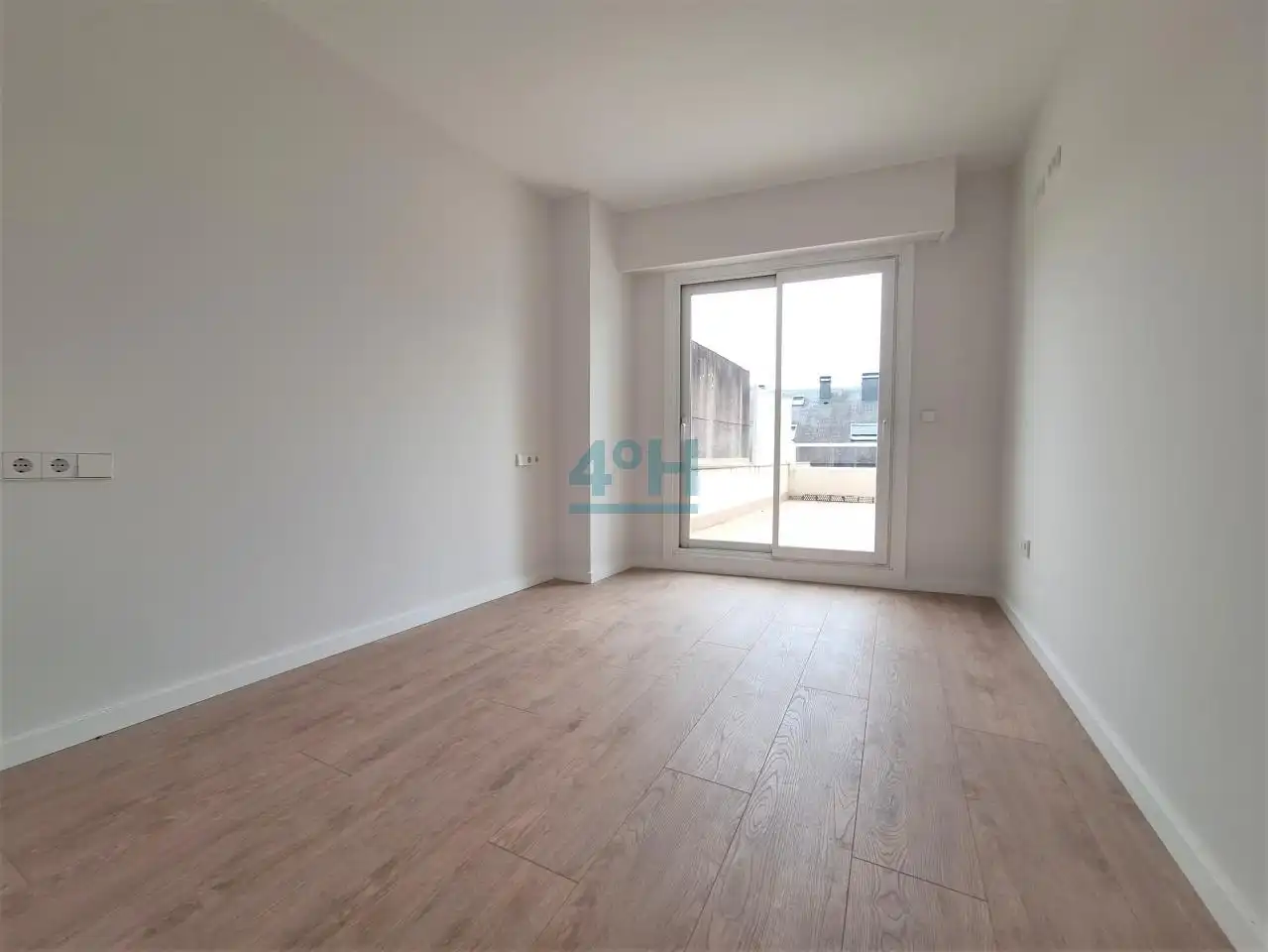 Bedroom of Apartments for sale in Ourense Capital   with Heating and Terrace