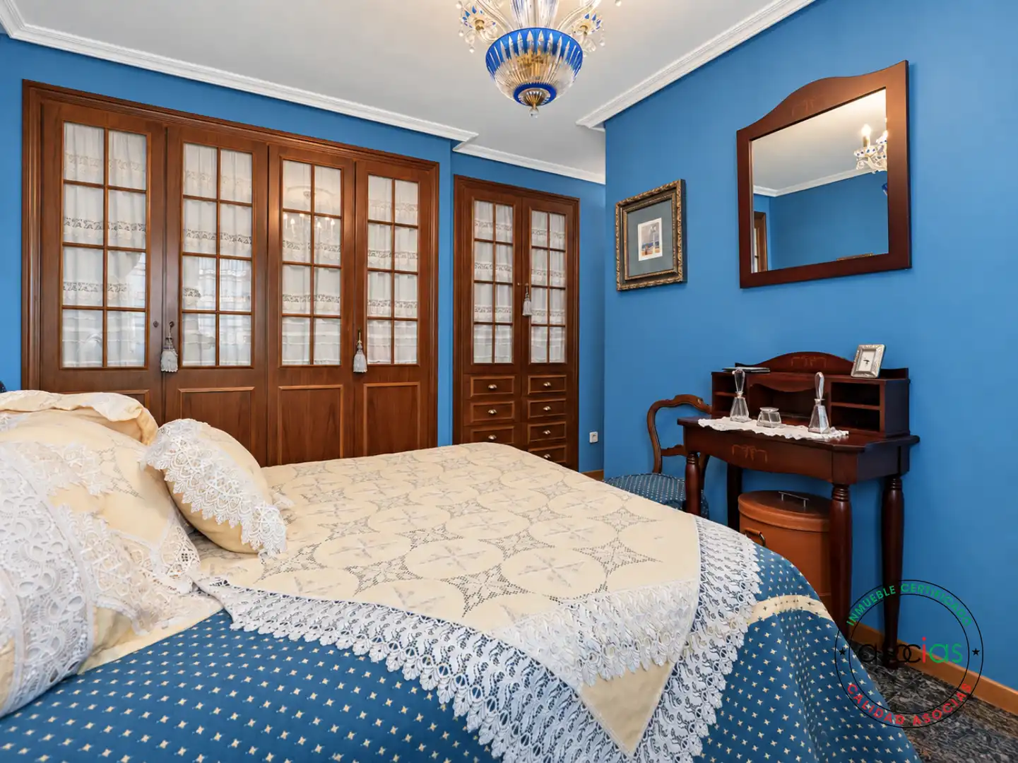 Habitación de Piso en venta en Gijón  con Calefacción y Parquet