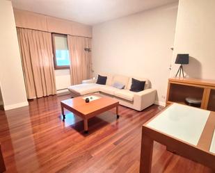 Living room of Flat to rent in Bilbao   with Heating, Furnished and Oven