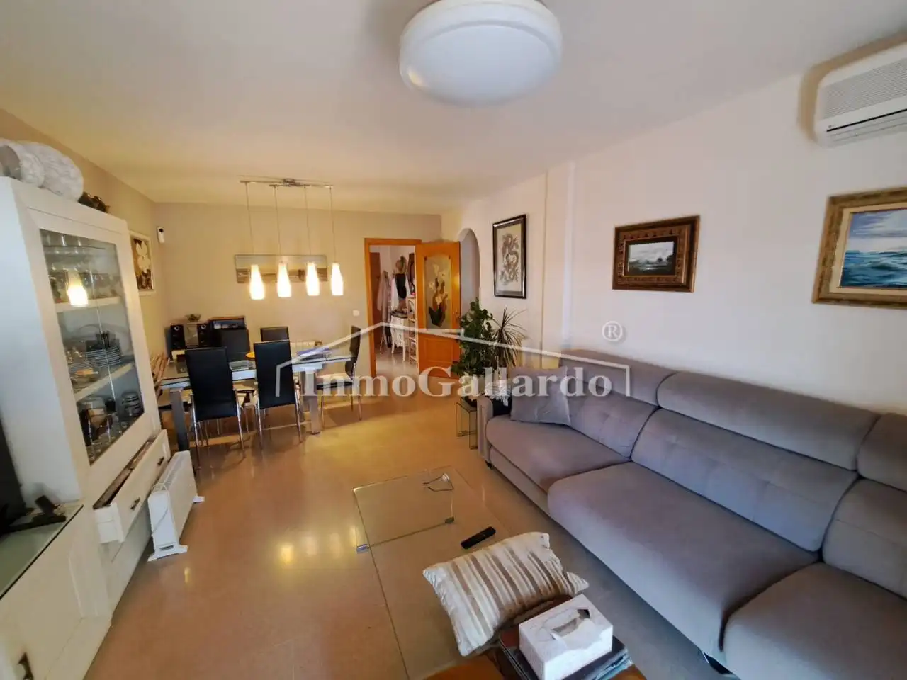 Sala de estar de Ático en venta en Rincón de la Victoria con Aire acondicionado, Terraza y Trastero