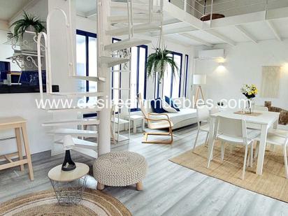 Living room of Duplex to rent in  Valencia Capital  with Air Conditioner and Balcony