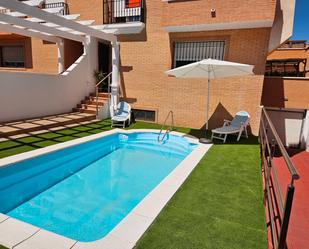 Piscina de Dúplex en venda en Huércal de Almería amb Aire condicionat, Terrassa i Piscina